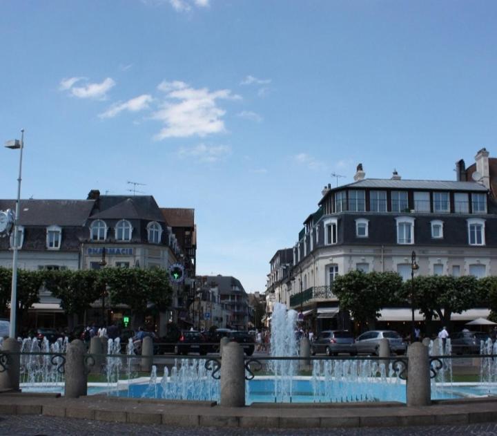 Le Metropole Centre Apartment *